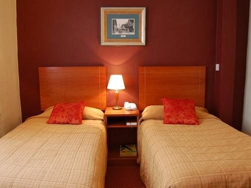 Saffron Suite And Kitchen Сафрън Уолдън Екстериор снимка