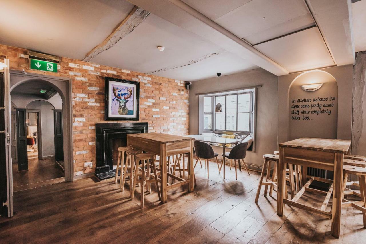 Saffron Suite And Kitchen Сафрън Уолдън Екстериор снимка